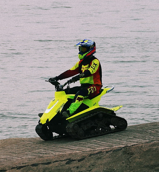 72V Green Energy Etv-Tank Dual Tracked ATV kanggo Solo Adventure